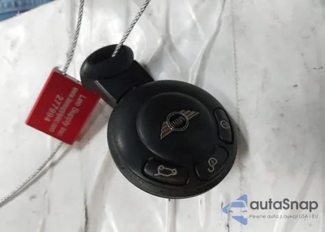 2013 Mini Hardtop Cooper S из США, поврежденный, VIN WMWSV3C54DT480225